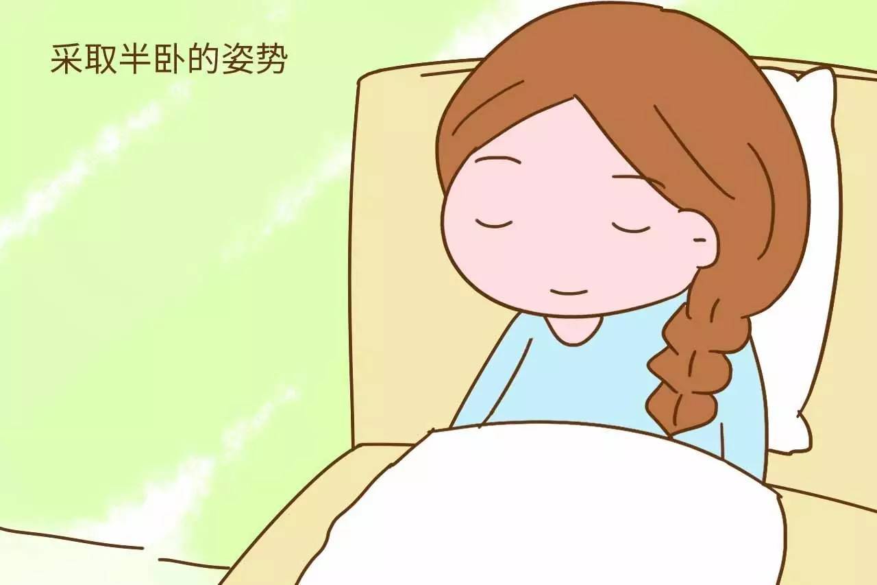 如果产妇在产后采取仰卧的姿势睡觉,那么会容易造成子宫后移,从而使