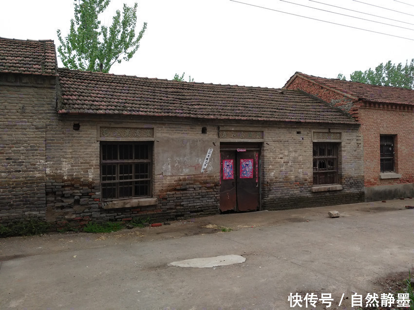 实拍河南农村的老供销社,上个世纪六七十年代的房子,你见过吗?
