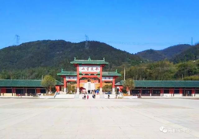 白云深处有人家宁乡回龙山游记