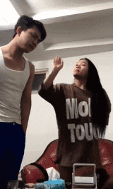 同一个人吗我都不敢相信自己的眼睛了看来我有必要天天理发了当演员