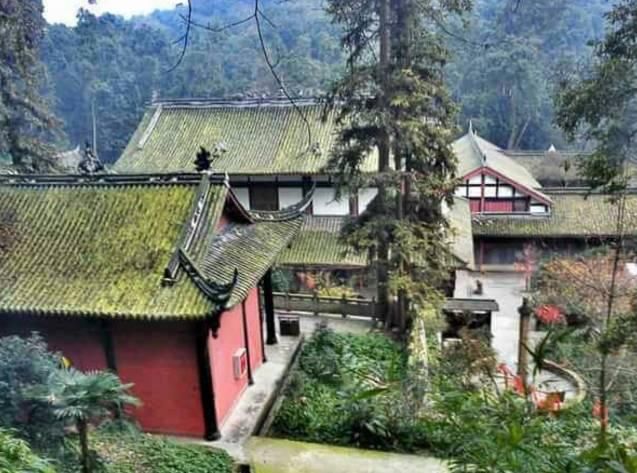 踏青凤栖山古寺,诗颂西川第一天