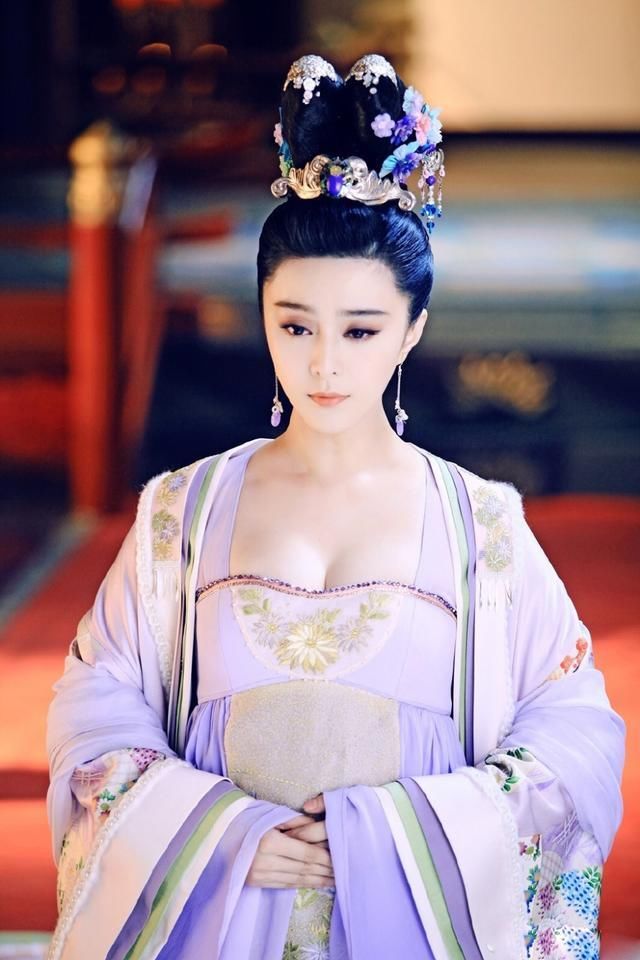 范冰冰《武媚娘传奇》唯美造型大盘点!网友:大唐服饰宣传片