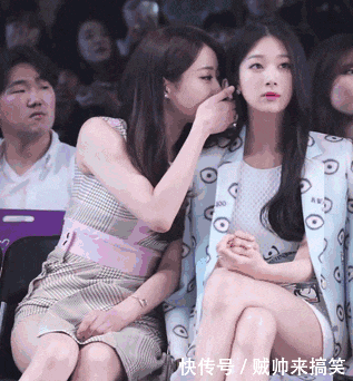 爆笑gif: 美女一开口,宝宝的心拨凉拔凉滴啊