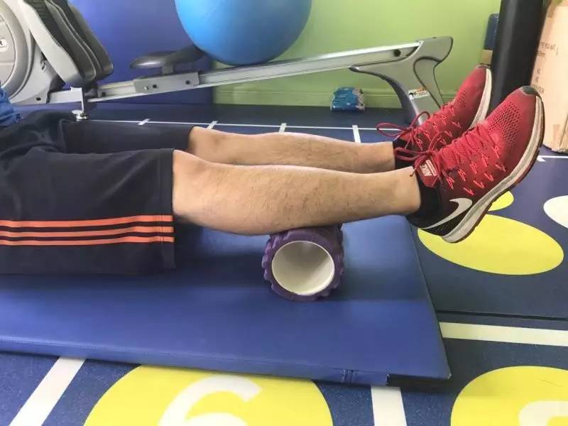 膝关节超伸应该怎么矫正?