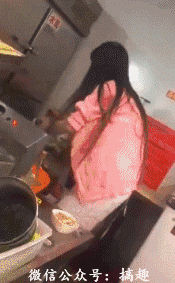 香蕉显得有点小