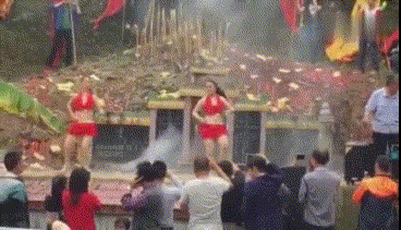 搞笑图片:都是美女帅哥若得祸,这结局有点惨啊!