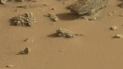 特别是当美国发射无人探测器好奇号,机遇号,勇气号等相继登陆火星后