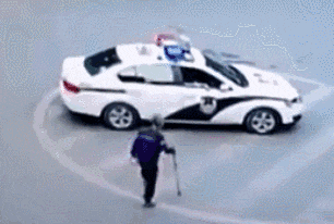 一怒之下撞死碰瓷党车主会有什么后果?交警叔叔的答复