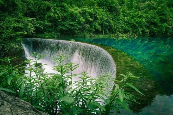 初夏的贵州,青山绿水诗意盎然