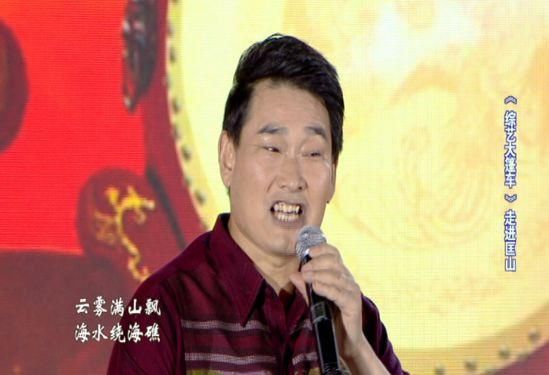朱之文再唱成名曲!翠霞助阵竟蒙圈?