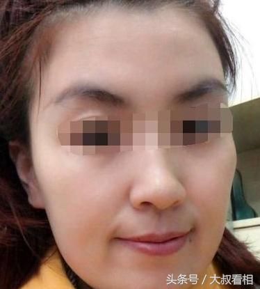 3.夫妻宫凹陷,情感波折,婚姻不尽人意.