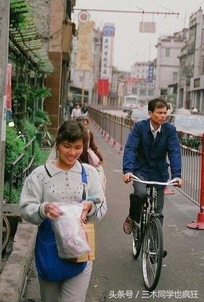 中国八十年代的老照片
