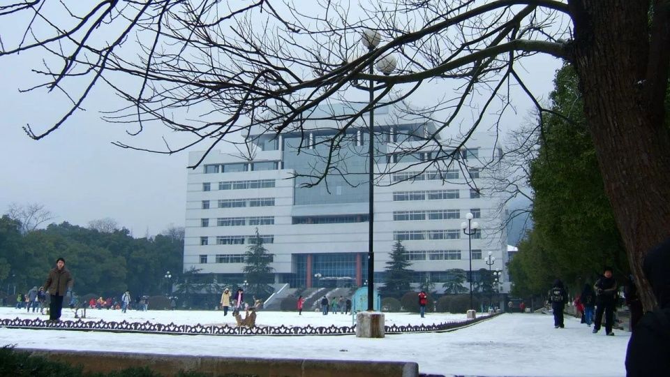 湖南15所高校雪景 美过东北的雪乡 |组照