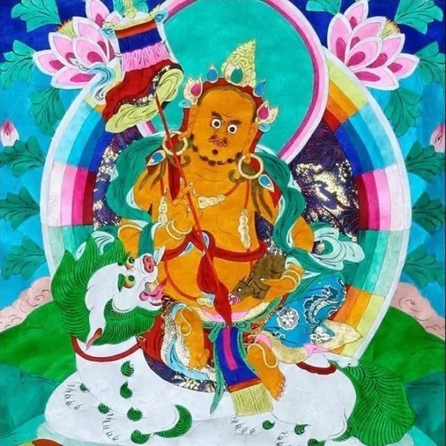愿我们在财神加持下扫除一年的霉运,晦气 在新的一年里财气冲天,好运