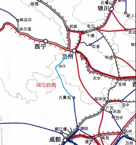 成兰铁路:是甘肃兰州到四川成都的一条跨省铁路,线路先爬升到青藏