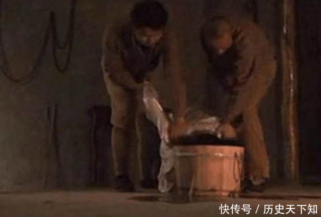 戴笠想出奇葩体罚形式,让她"生孩子",日本女间谍听后