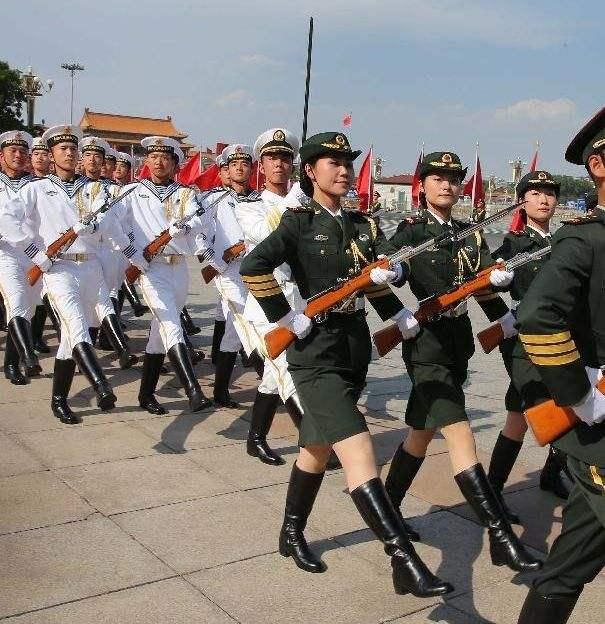 女兵仪仗队!中国最美