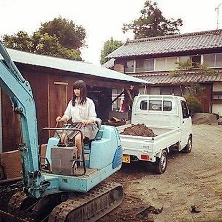 搞笑gif图:为什么每个小孩子,都害怕穿白衣服的护士