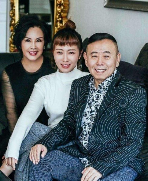 石磊潘阳结婚照_潘阳的丈夫石磊_武石磊怎么认识潘阳