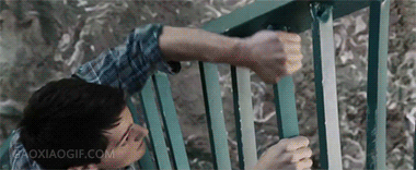 吓尿了gif动态图,各种吓人的搞笑动态图片