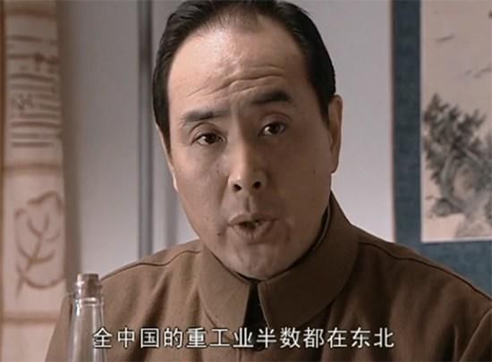《亮剑》丁伟究竟比李云龙厉害在哪?田墨轩仅2问,就得