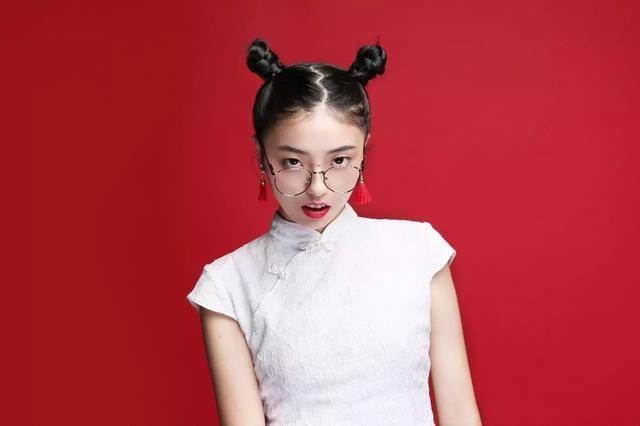 12岁女rapper,14岁女rapper 吴亦凡,这样的嘻哈女rapper请给我来掖蝌