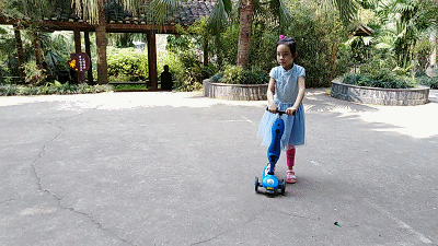 二合一的儿童滑板车,小盆友都说好玩