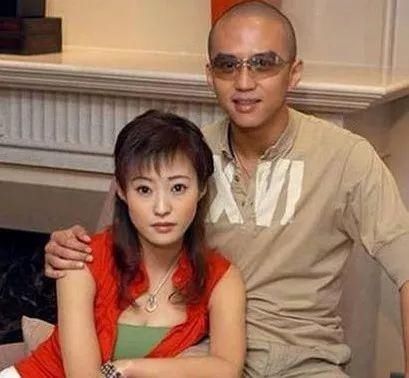 郝蕾说邓超是最惊心的爱情,两次婚姻三次恋情为何如此