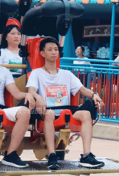 【1】小哥你的表情是认真的吗?
