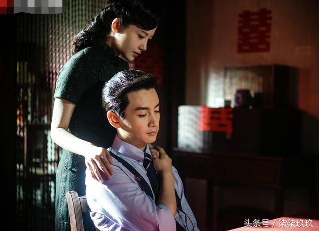 《红蔷薇》是由郑晓龙担纲艺术指导,金晔执导,杨子姗,陈晓领衔主演的