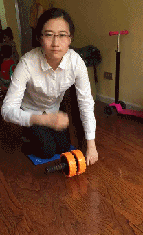 爆笑gif:兄弟,这媳妇别要了吧,选个伴娘走吧