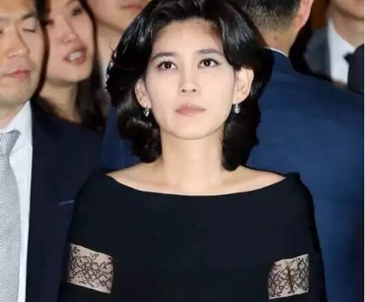 三星"公主"李富真:嫁给保安18年没成为童话 离婚被索70亿