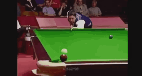 搞笑gif:妹子,让你做个酒精测试而已,你的手在干嘛?