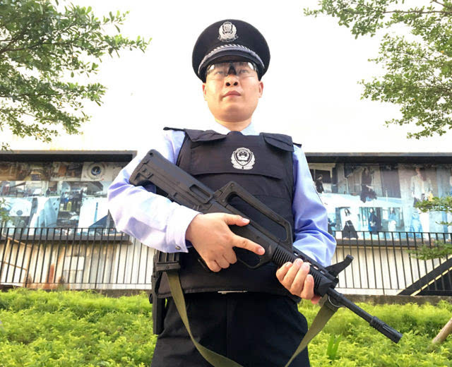 曲清军特约出演大型刑侦悬疑网络剧《晨阳》警察角色