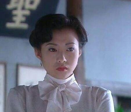 还是那句话,没有对比就没有伤害,甚至还不如郝蕾版的十三姨,郝蕾版的