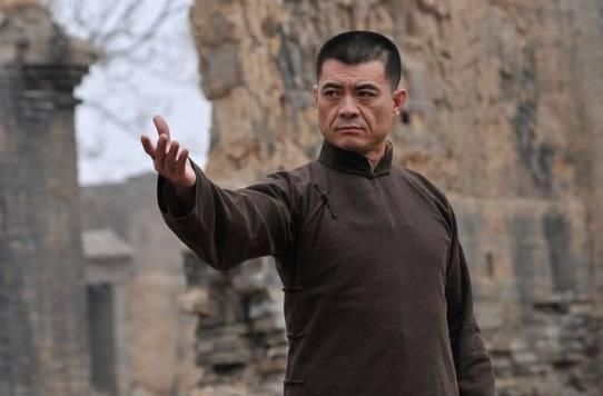 被"抗日神剧"毁掉的3位演员,网友:看见这脸就赶紧换台