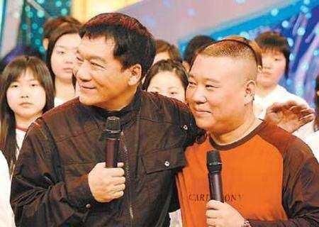 毕竟侯震是郭德纲尊敬的师父侯耀文先生的大侄子,是侯宝林先生的长子
