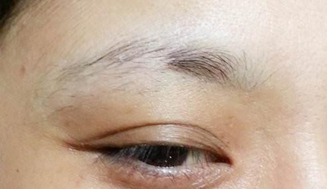从女人的眉毛看出命数婚恋好坏,很准