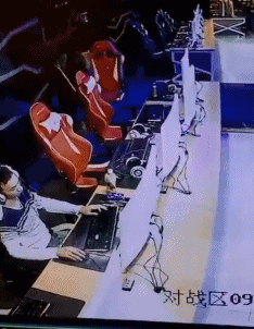 搞笑gif:有此伴娘坐镇,谁敢在婚礼上造次