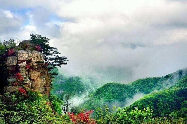 河南信阳十个最著名的旅游景点,全是是天然氧吧!你去过吗?