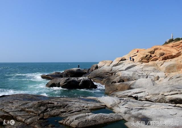 主要旅游景点有浮山岭,虎头山,中国第一滩等.