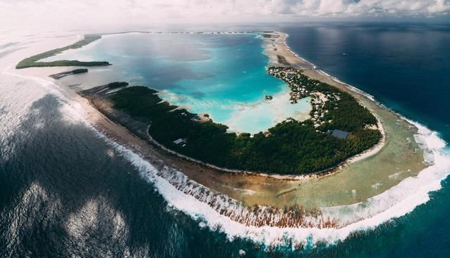 今天我们给大家介绍一个世界上最小的群岛国家--托克劳(tokelau).