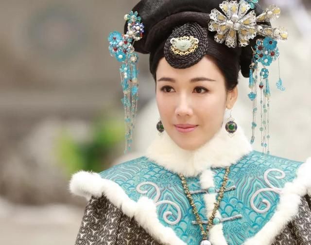 天命最美古装李施嬅,雍容华贵比唐诗咏更抢镜!