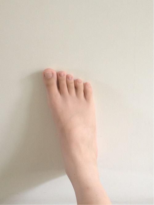 女人都要有一双高跟鞋,不同脚型不同选,别跟风了