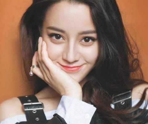 评点娱乐圈6位大眼女明星,丽颖都没排到前三,她却拿了