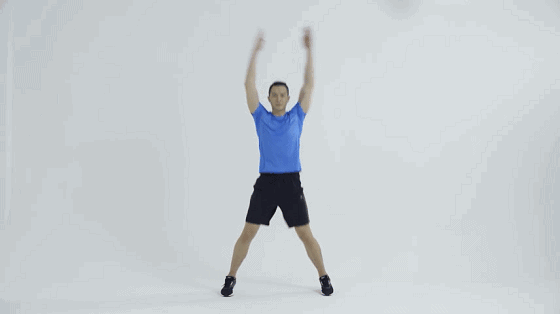 部分动态拉伸动作展示,可以使用321go跑步助手,查看完整的热身,跑后