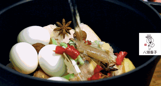 南京年夜饭 八个盘子 大厨拿手家常菜-- 卤三鸡