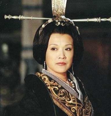 秦始皇一生都没有立皇后,为何却唯独倚重这个女人呢?