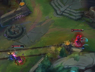 q技能可以为德莱文提供高额的伤害,配合征服者的攻击力提升和真实