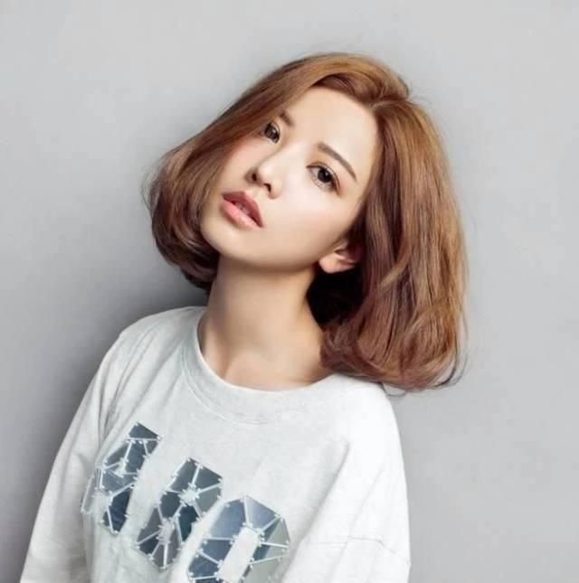 短发想留长过渡期太尴尬?发型的完整性和美感,我们可以这样
